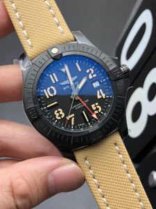2025 G Factory Replica Breitling Avenger GMT Black Watches Review